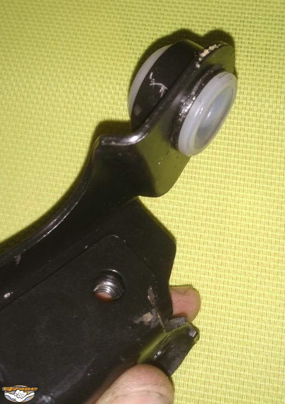 TRINGL 32.jpg