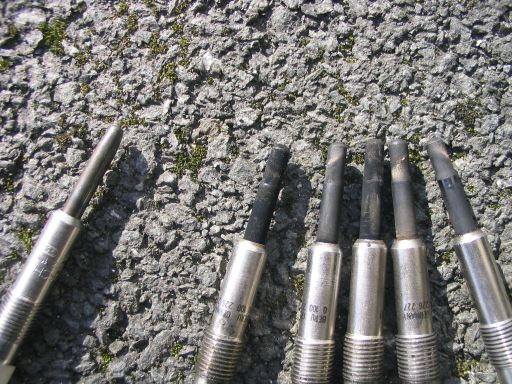 Bougies de prechauffage remplacement 01.jpg