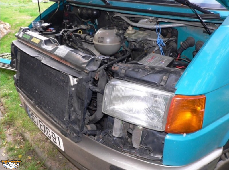 TRINGL 01.jpg