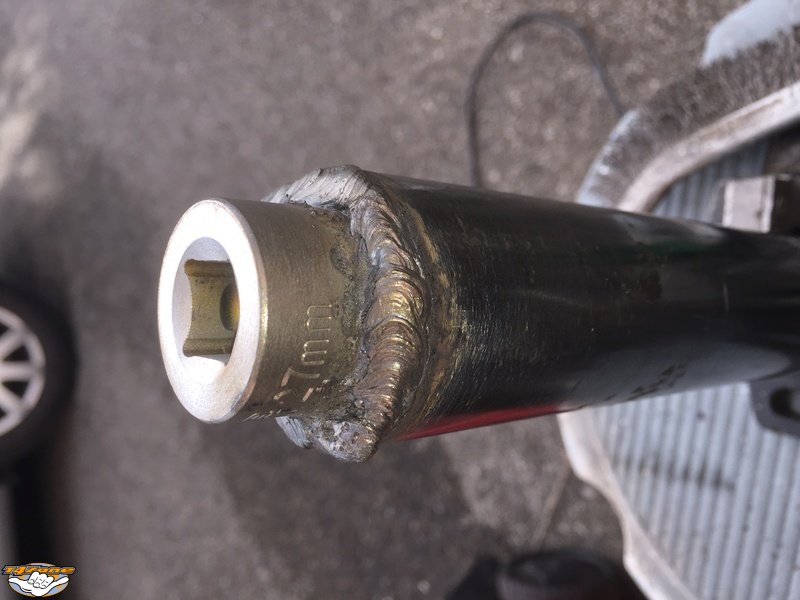 Outil reglage suspension 02.jpg