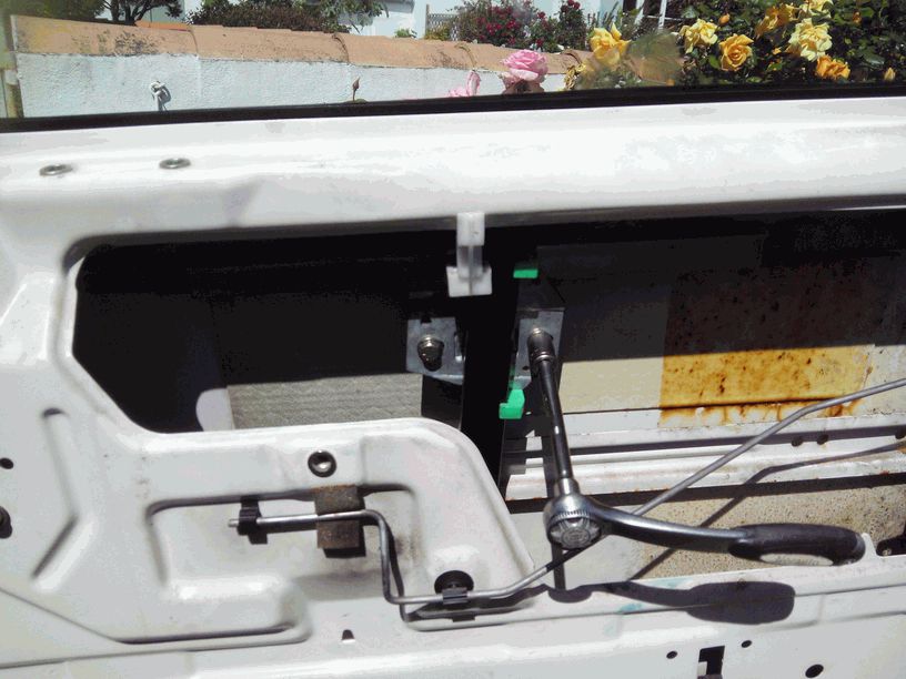 TUTO VITRE ELECTRIQUE 1.jpg