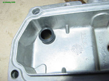 Pompe inj couvercle-douille.jpg